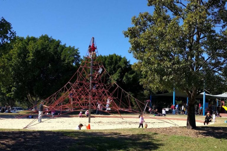Village Green Playground – Bicentennial Park